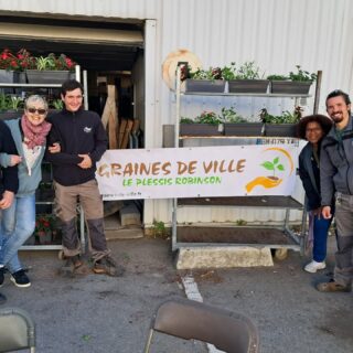 Distribution des jardinières 2026 en partenariat avec l'équipe des espaces verts du Plessis Robinson 😉